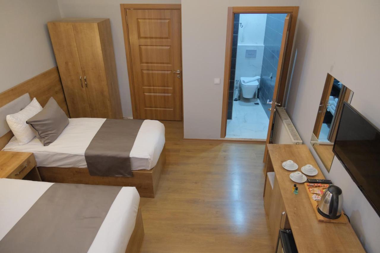 Adamantides Hotel Istanbul Exterior photo